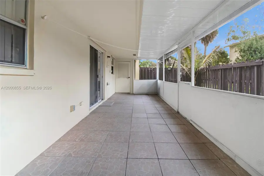 3011 NW 68th St #10F, Fort Lauderdale, FL 33309 - #3