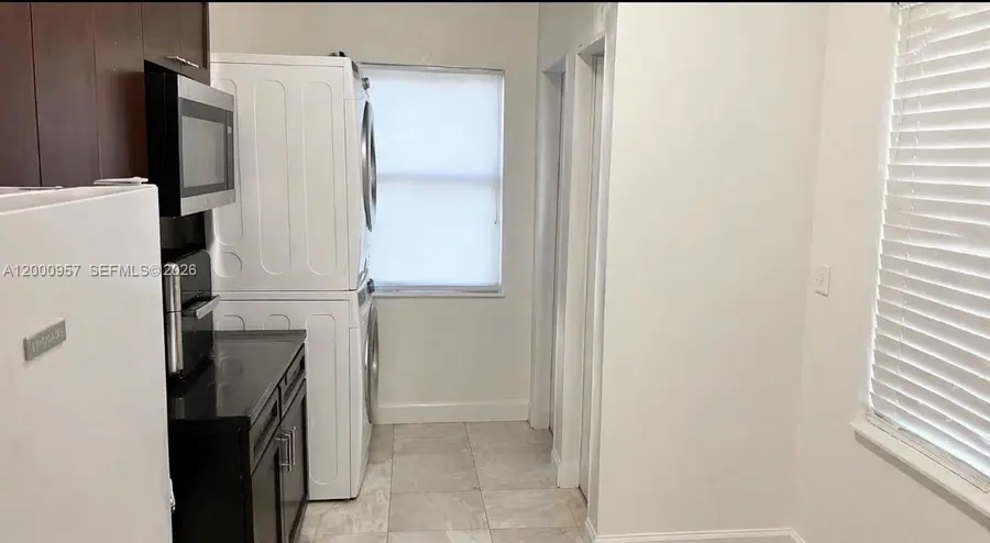 15206 NE 8th Ave, Miami, FL 33162 - #3