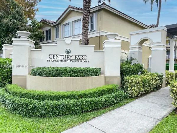 8906 W Flagler St #203, Miami, FL 33174