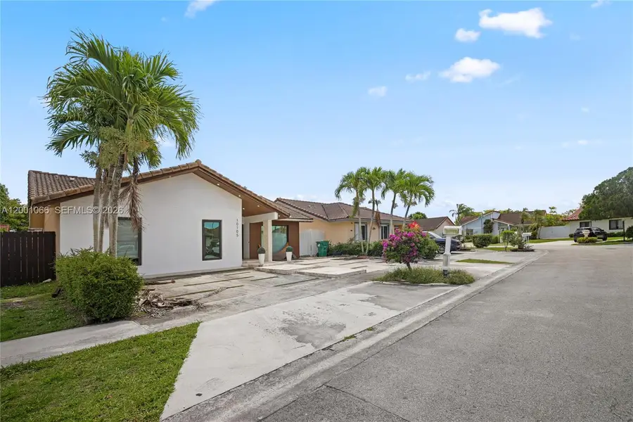 10105 SW 144th Ave, Miami, FL 33186 - #2