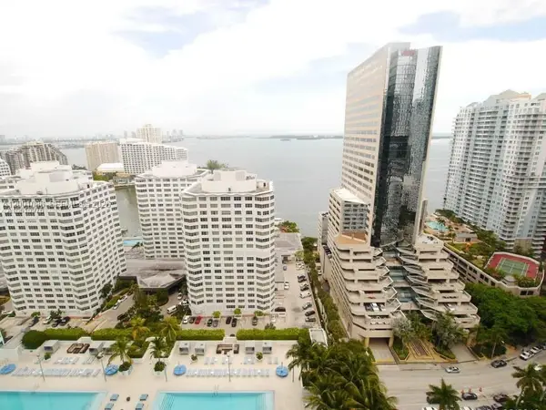 951 Brickell Ave #2608, Miami, FL 33131
