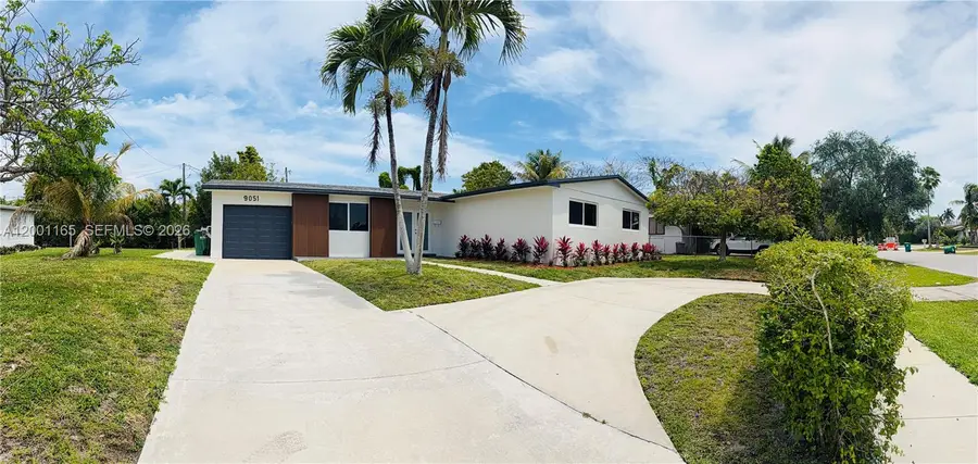 9051 SW 200th St, Cutler Bay, FL 33157 - #2