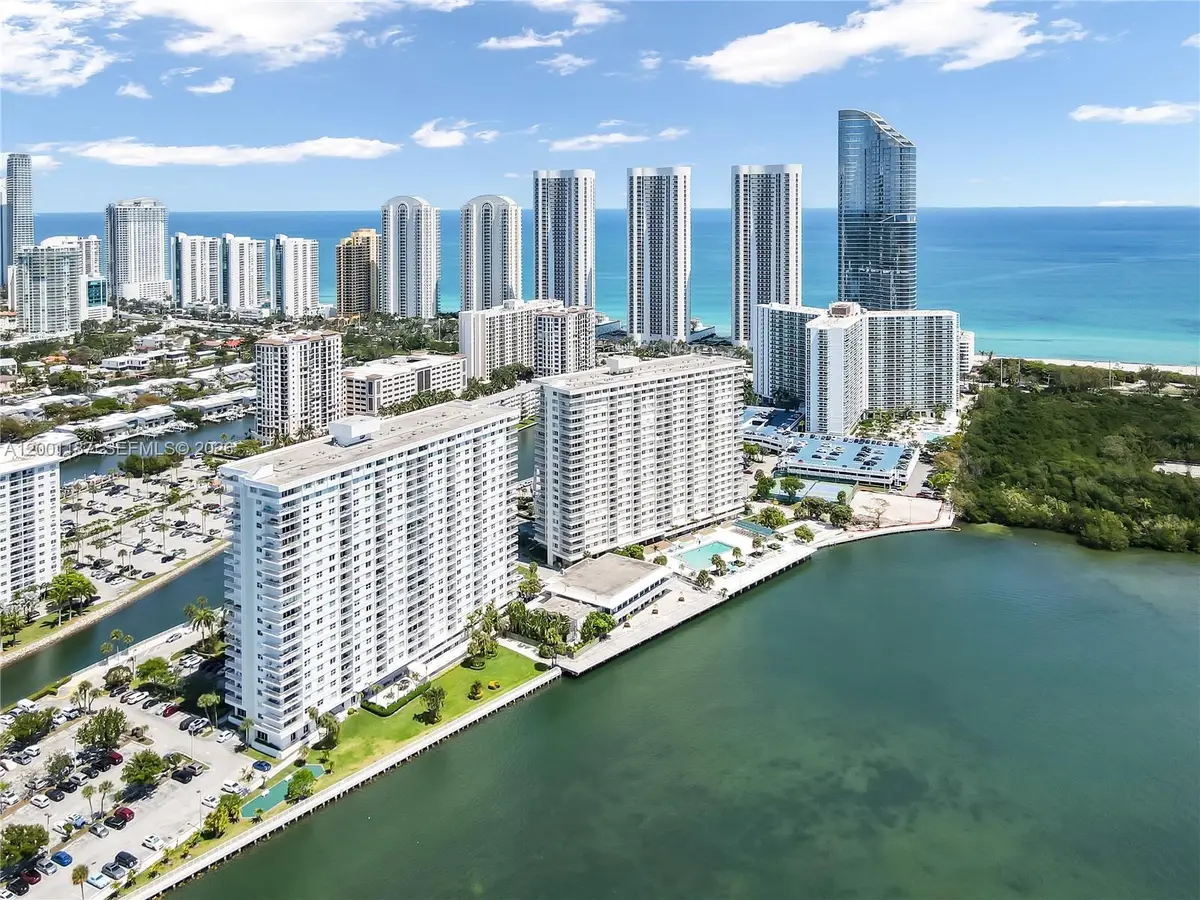 300 Bayview Dr #315, Sunny Isles Beach, FL 33160 - #1
