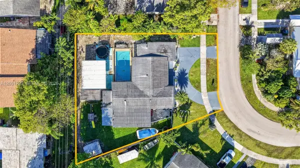 9220 Marine Dr, Cutler Bay, FL 33189