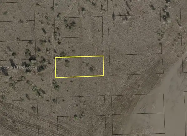 36X1 SW 164 Ave, Miami, FL 33185