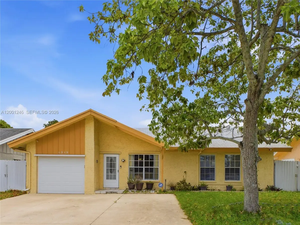 1319 SW 74th Ave, North Lauderdale, FL 33068 - #1