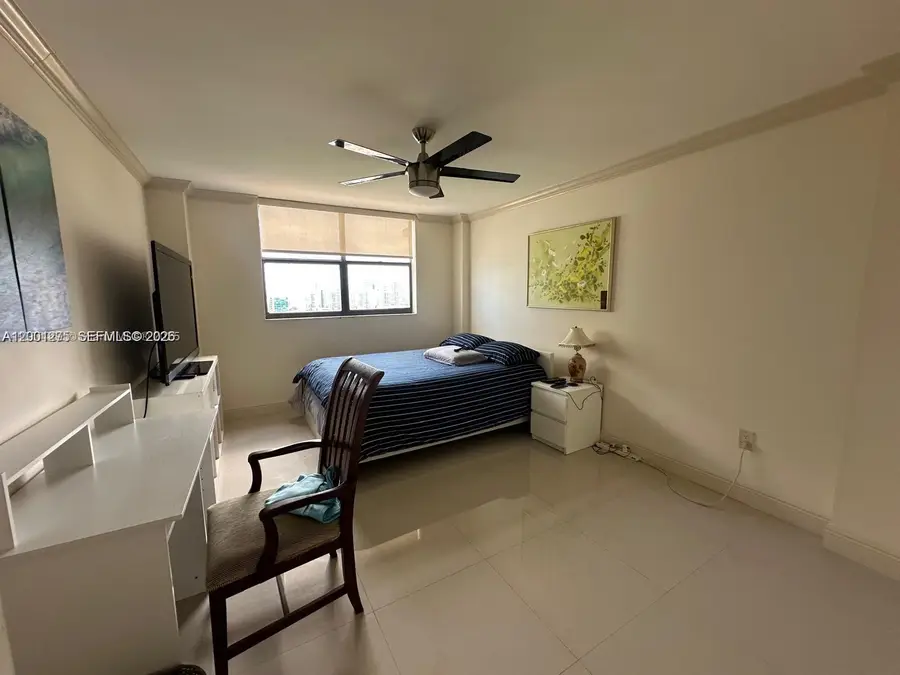 210 174th St #2202, Sunny Isles Beach, FL 33160 - #3