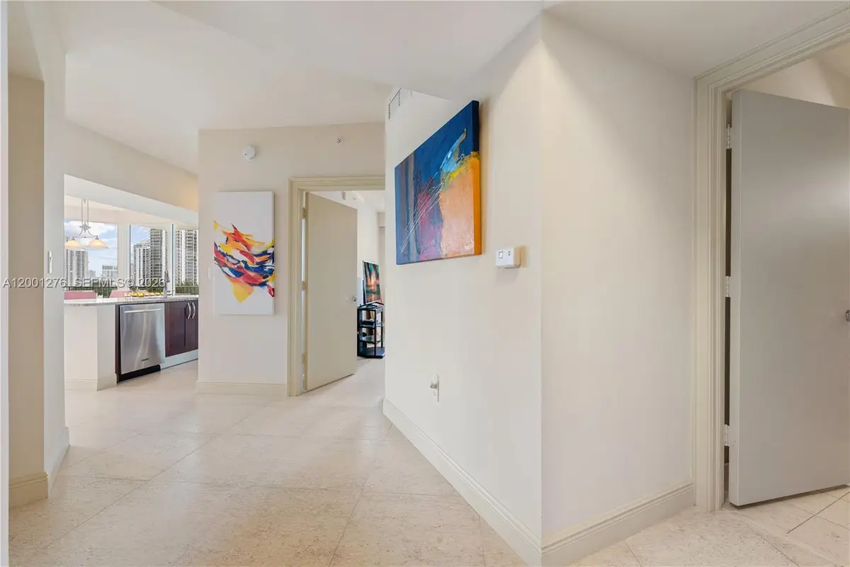20000 E Country Club Dr #610, Aventura, FL 33180 - #1