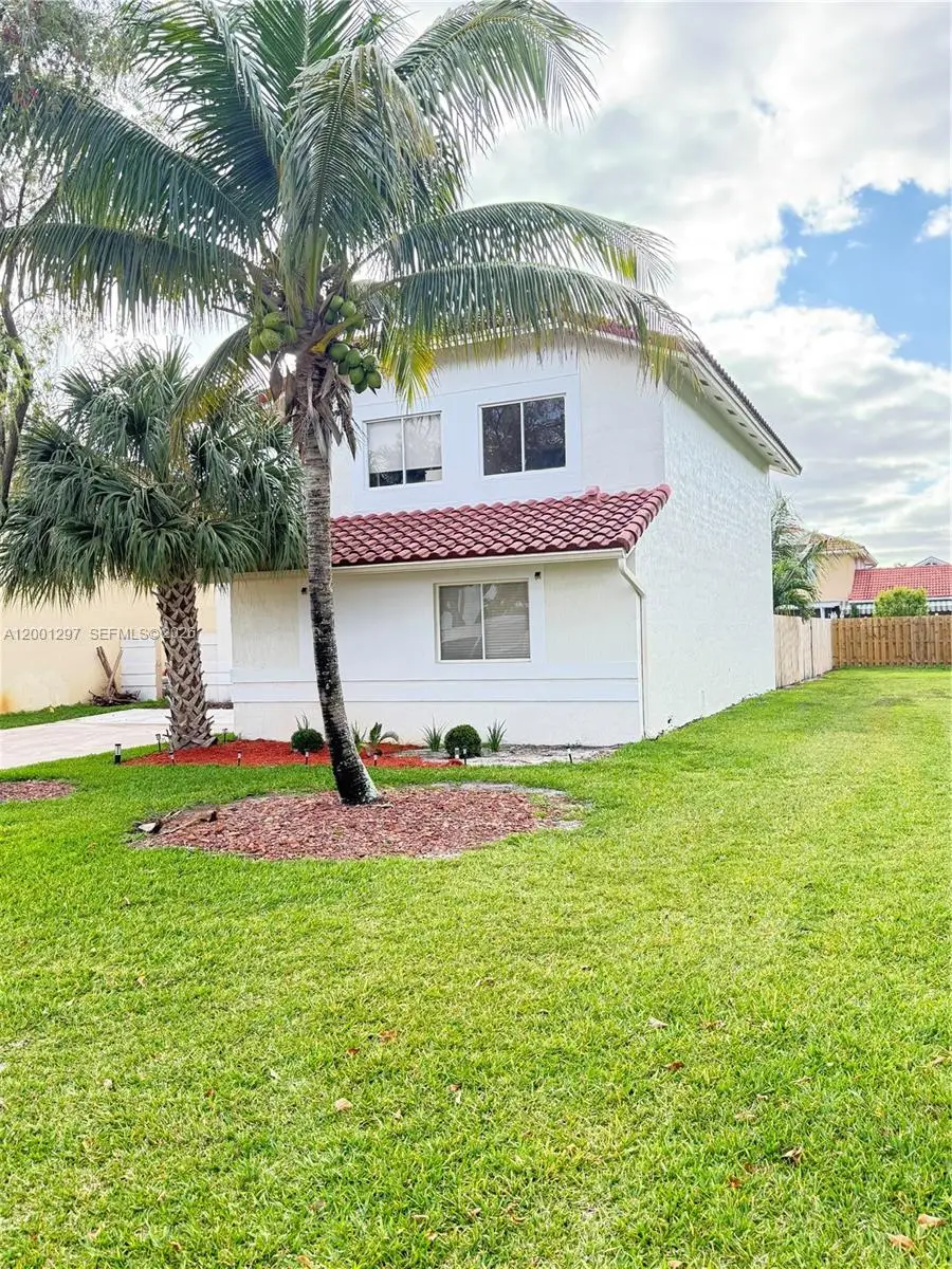 18318 NW 61st Ct, Hialeah, FL 33015 - #2