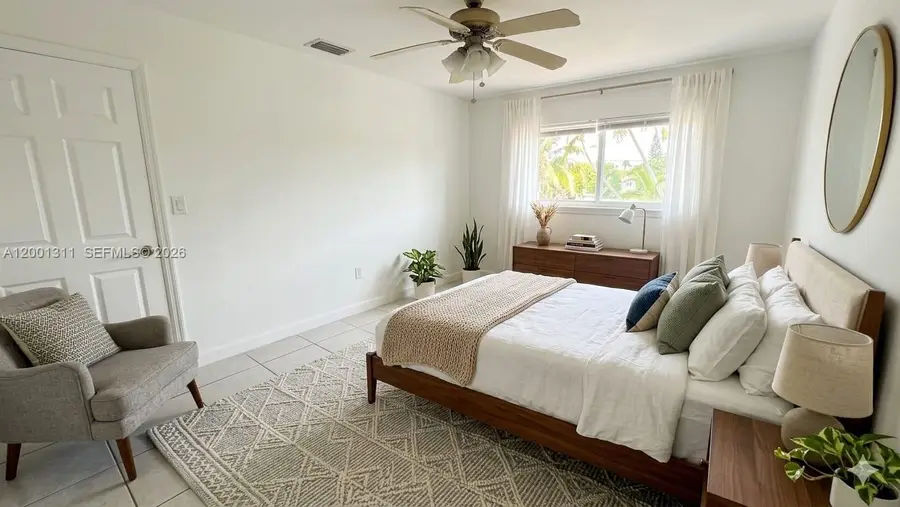 7830 Dickens Ave #203, Miami Beach, FL 33141 - #2