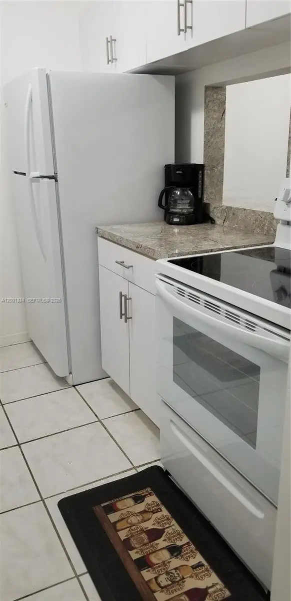 14201 N Kendall Dr #212-D, Miami, FL 33186 - #3