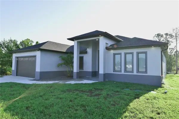 920 Edward Ave, Lehigh Acres, FL 33936