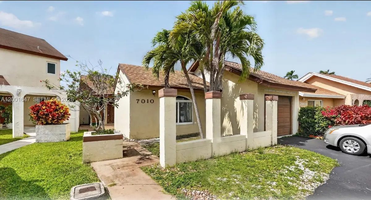 7010 SW 103rd Pl, Miami, FL 33173 - #1