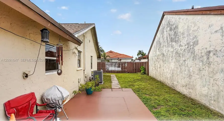 7010 SW 103rd Pl, Miami, FL 33173 - #3