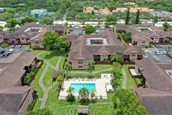 11207 SW 88th St #217A, Miami, FL 33176