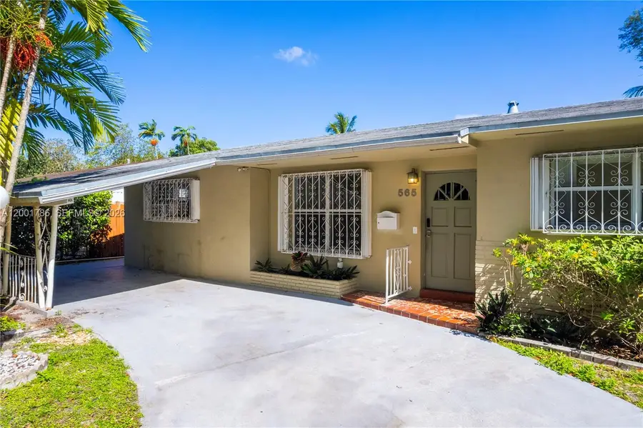 565 NE 160th Ter, Miami, FL 33162 - #2