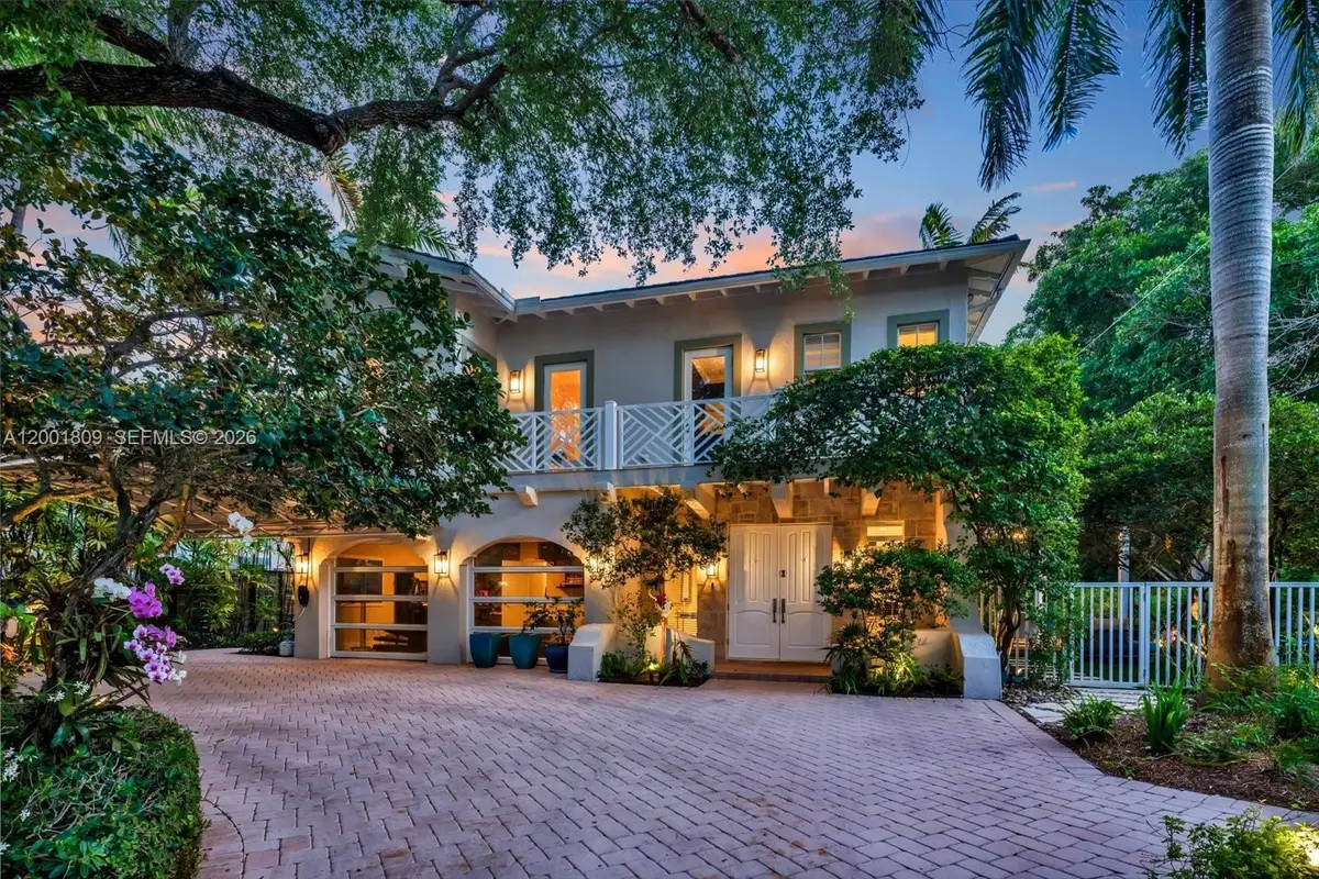 4090 Barbarossa Ave, Miami, FL 33133 - #1