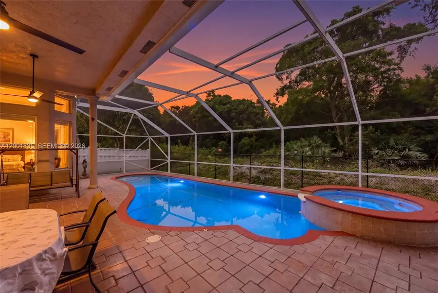 6113 NW 53rd Cir, Coral Springs, FL 33067 - #2