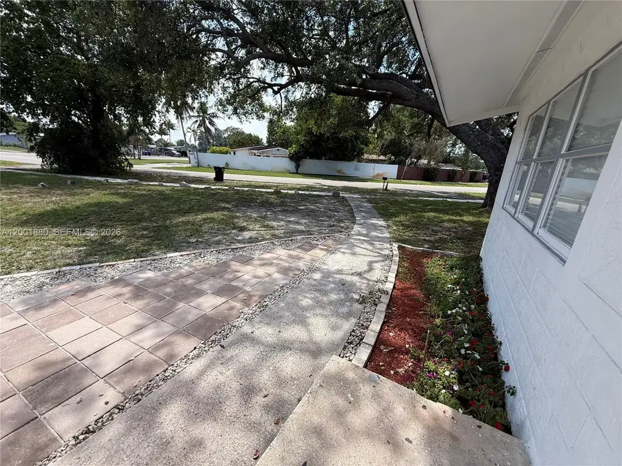 1606 NW 12th Ave, Fort Lauderdale, FL 33311 - #3