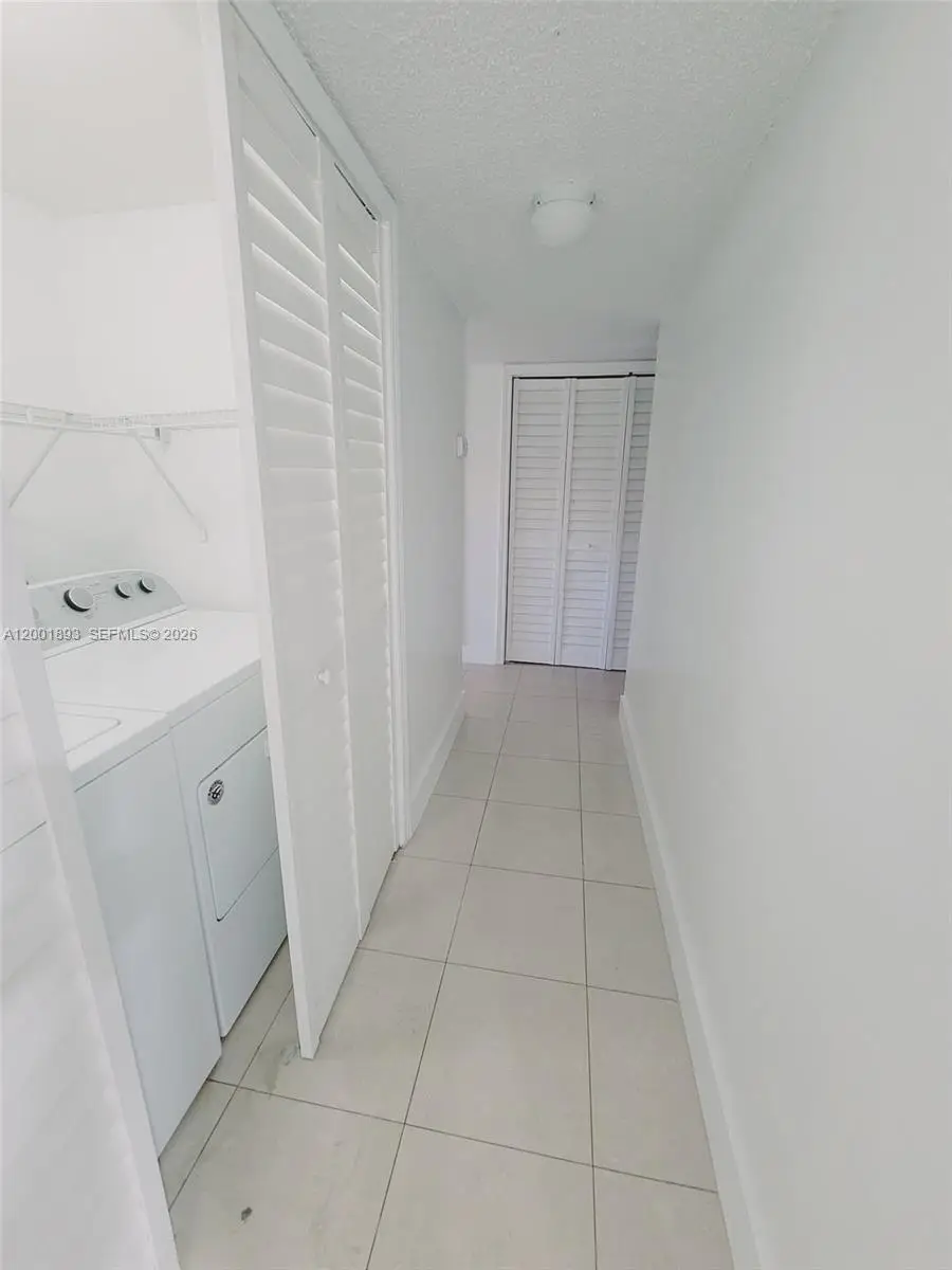 9375 Fontainebleau Blvd #L107, Miami, FL 33172 - #3