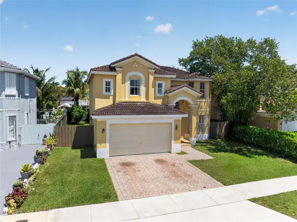 11007 SW 243rd Ln, Homestead, FL 33032