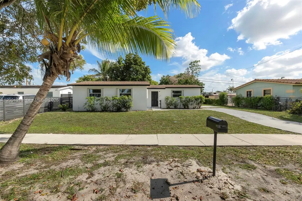 7970 NW 176th St, Hialeah, FL 33015 - #1