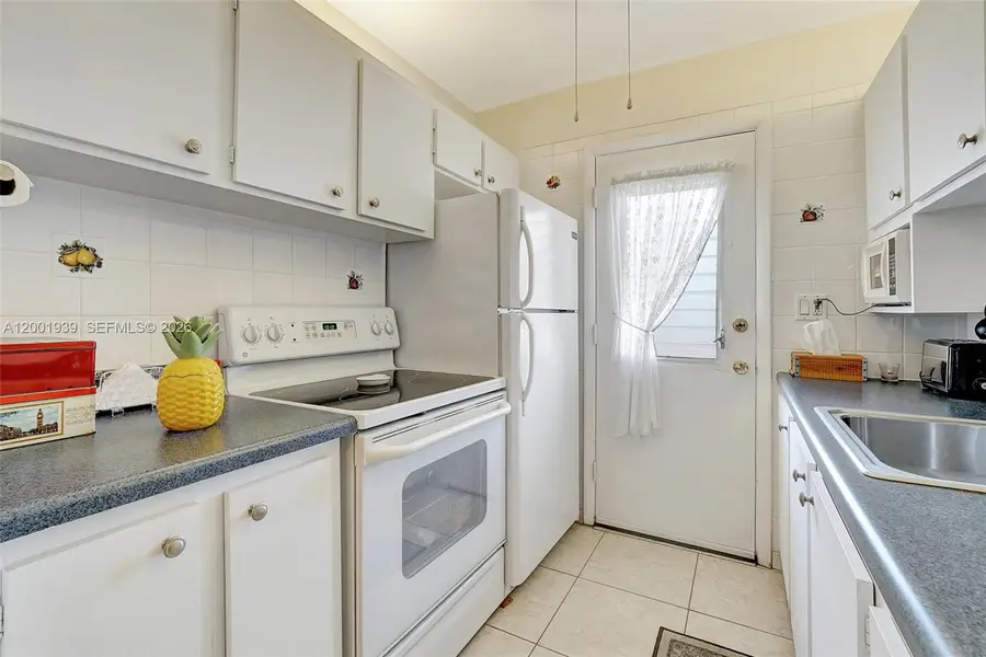 16801 NE 13th Ave #206, Miami, FL 33162 - #3