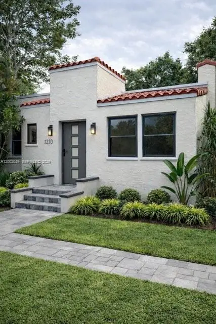 1230 Pizarro St, Coral Gables, FL 33134