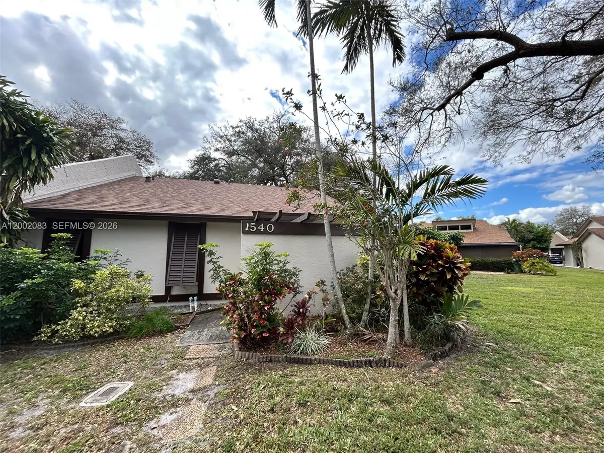 1540 NW 98th Ter, Pembroke Pines, FL 33024 - #1