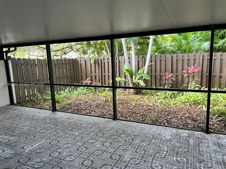 1540 NW 98th Ter, Pembroke Pines, FL 33024 - #2