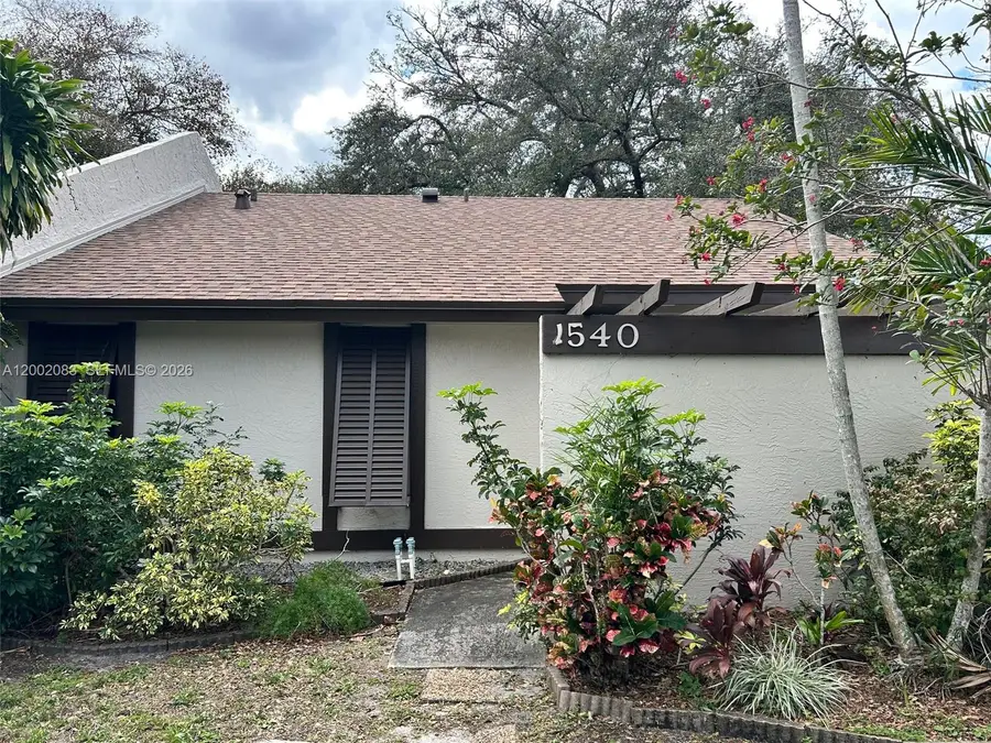 1540 NW 98th Ter, Pembroke Pines, FL 33024 - #3