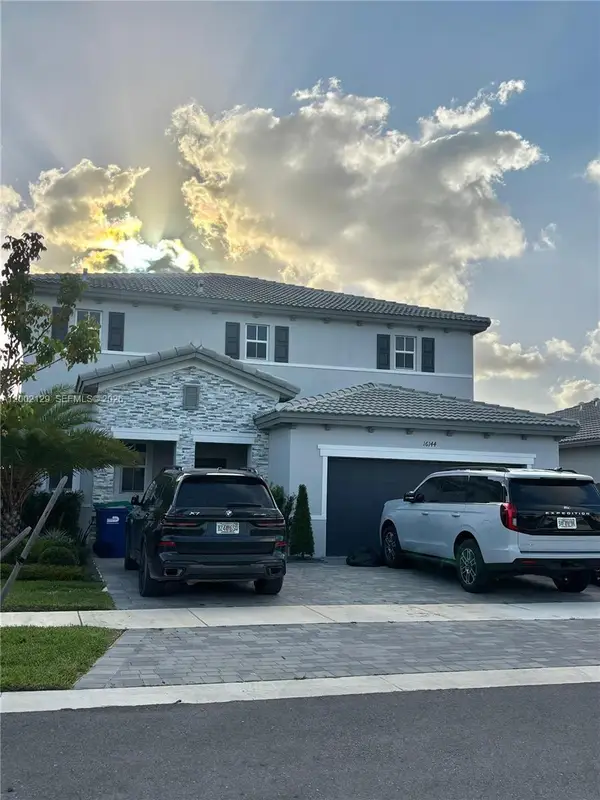 16144 SW 148th Pl, Miami, FL 33187