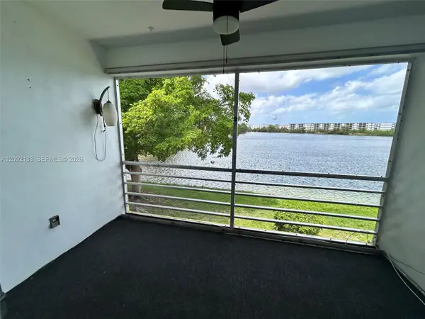 245 NE 191st St #3017, Miami, FL 33179
