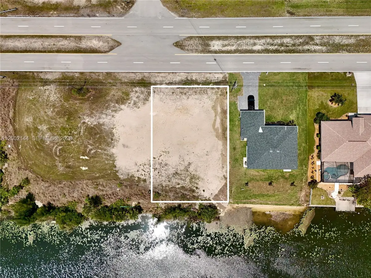 900 Vogiantzis Pkwy, Cape Coral, FL 33909 - #1
