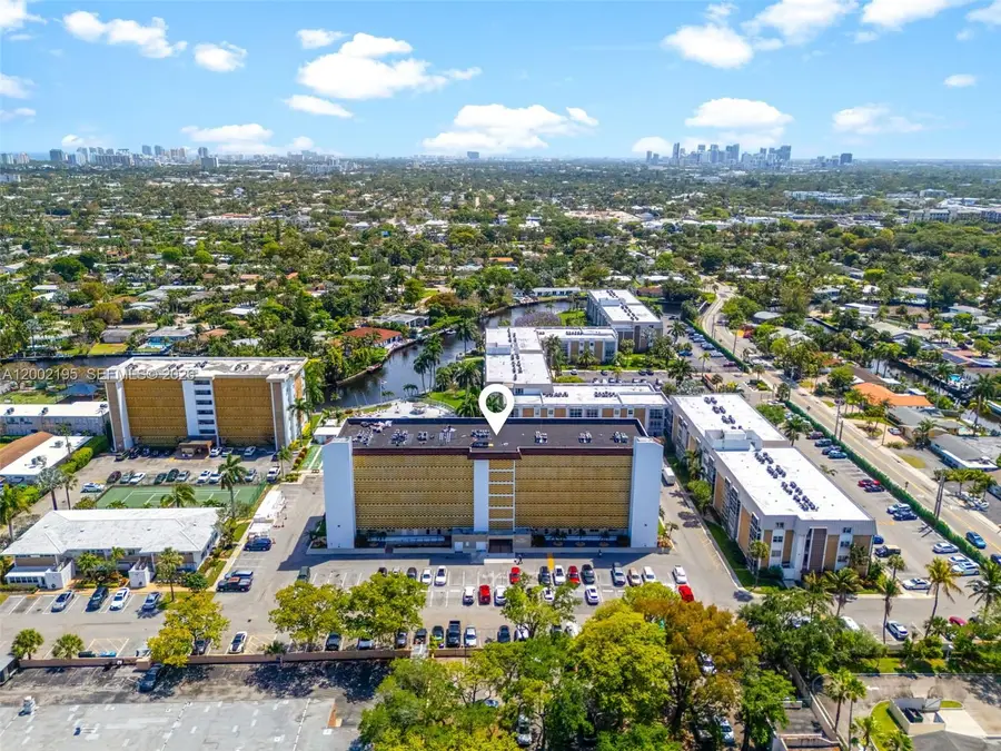 3050 NE 16th Ave #605, Oakland Park, FL 33334 - #2