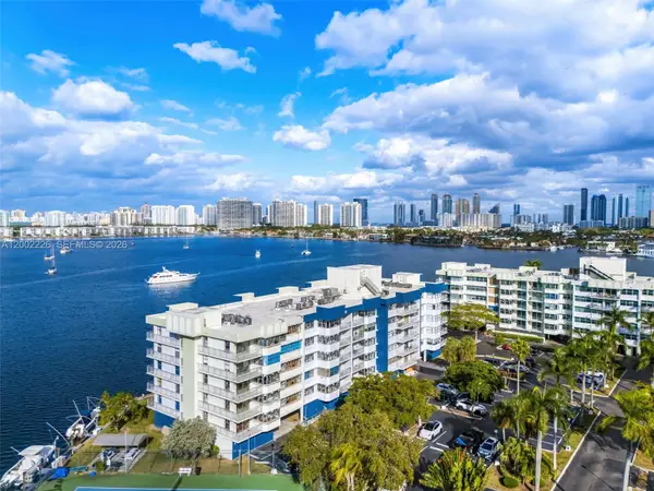 16546 NE 26th Ave #3J, North Miami Beach, FL 33160