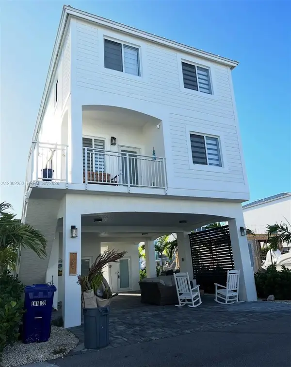94825 Overseas Hwy 100, Key Largo, FL 33037