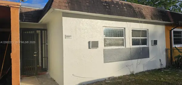 3932 NW 207th St Rd, Miami Gardens, FL 33055