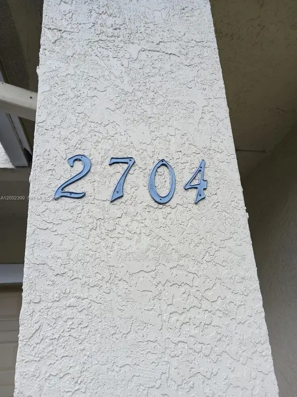 Address Withheld By Seller, North Lauderdale, FL 33068
