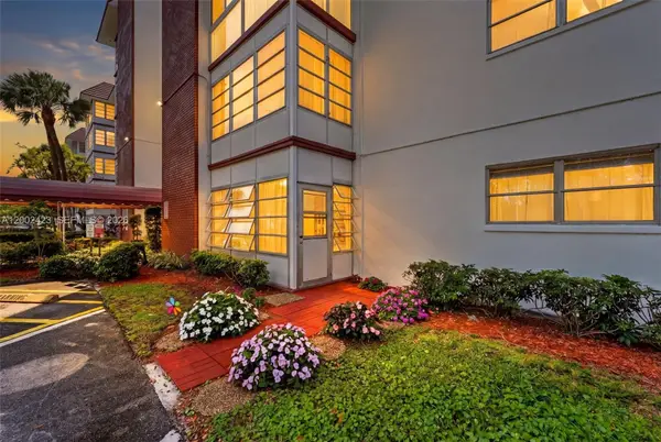 4750 NW 22nd Ct #115, Lauderhill, FL 33313