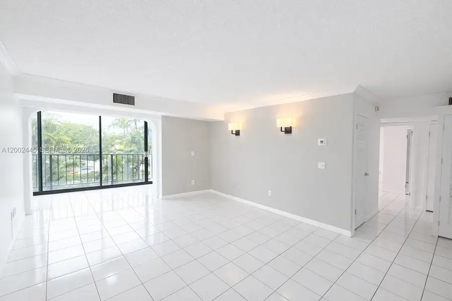 77 Crandon Blvd #3C, Key Biscayne, FL 33149 - #3