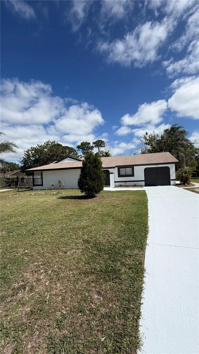 310 SW Bridgeport Dr, Port Saint Lucie, FL 34953 - #3