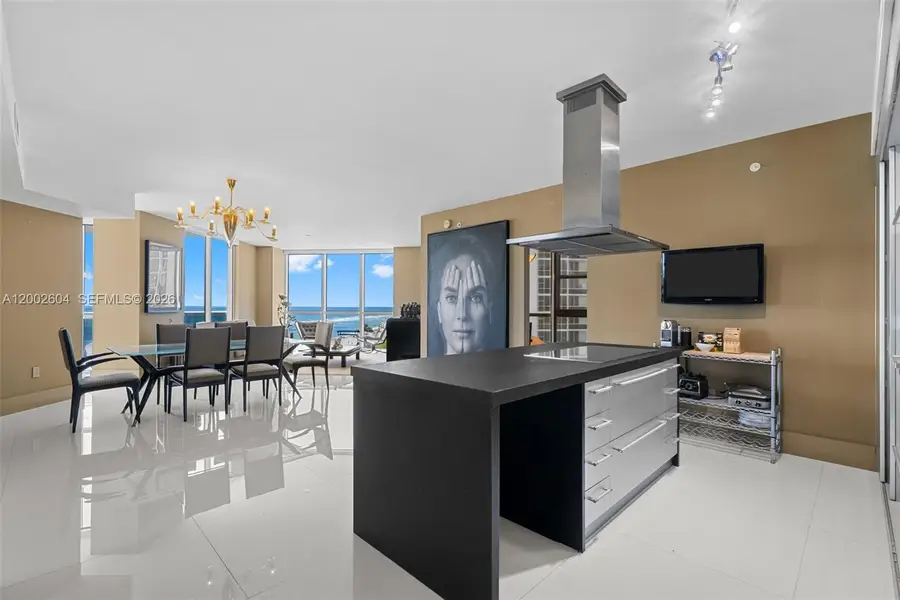 18201 Collins Ave #709, Sunny Isles Beach, FL 33160 - #3