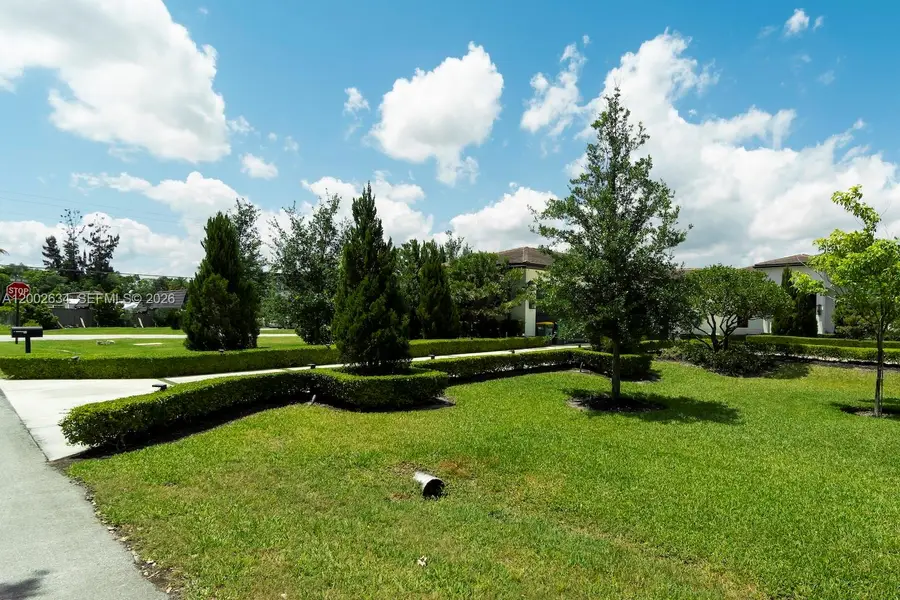 11791 NW 6th Pl, Plantation, FL 33325 - #2