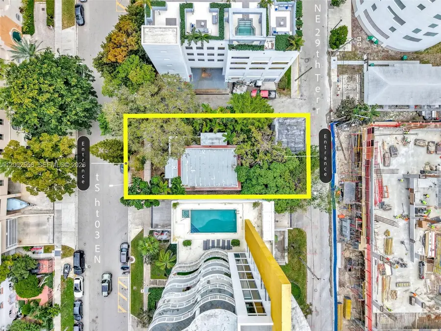 452 NE 30th St, Miami, FL 33137 - #2