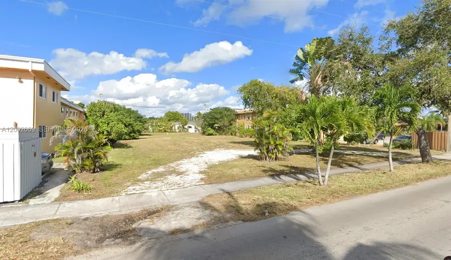 2239 Washington St, Hollywood, FL 33020 - #3