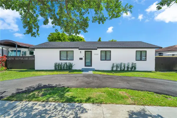 10220 SW 168th St, Miami, FL 33157