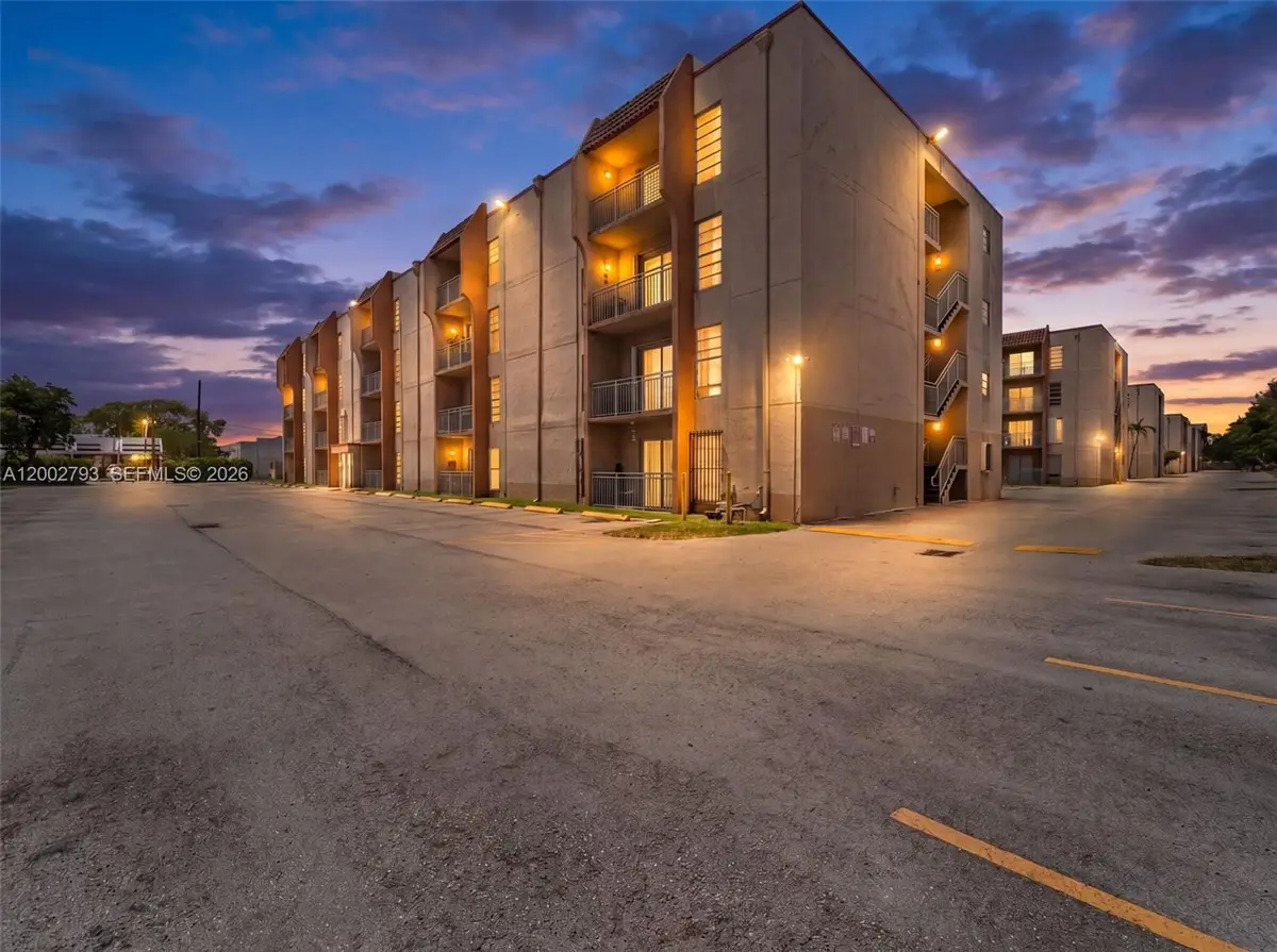 4713 NW 7th St #410-1, Miami, FL 33126 - #1