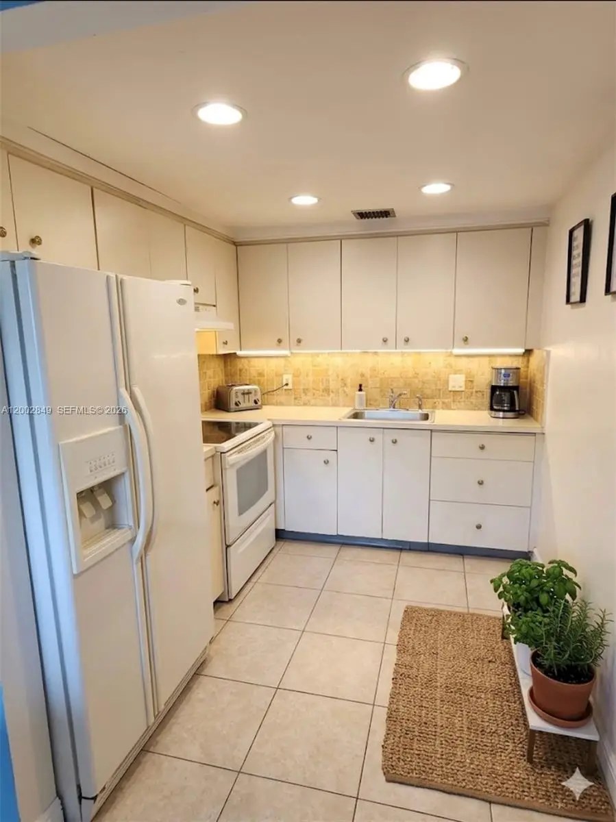 1401 SW 134th Way #106C, Pembroke Pines, FL 33027 - #3