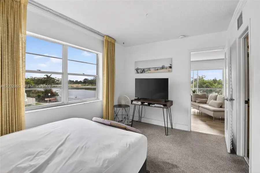 3048 E Sunrise Lakes Dr #221, Sunrise, FL 33322 - #2